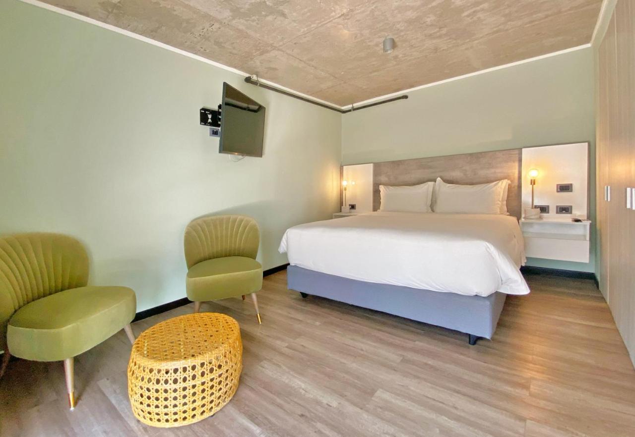 Hotel Hub Providencia Santiago del Cile Esterno foto